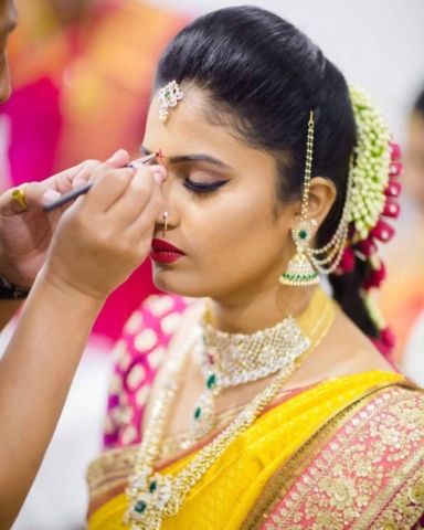 Best Bridal Makeup Artist in Vijayawada - Green Trends VV Nagar